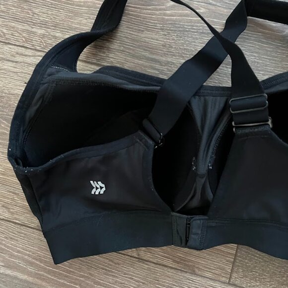 All in Motion Black Wireless Adjustable Wide Strap Sports Bra Size 36DD - Picture 7 of 11